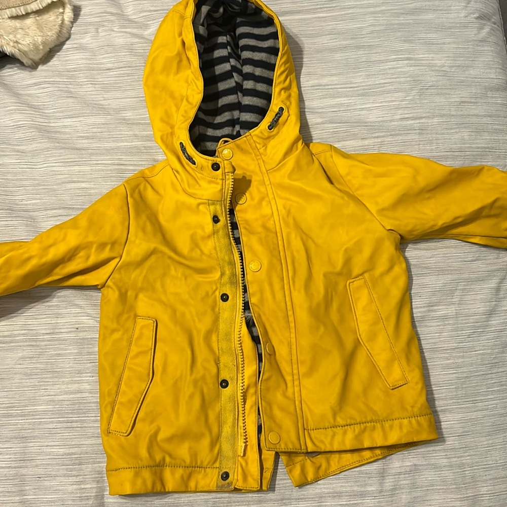 Zara baby boy waterproof rain jacket. Size 12-18 months